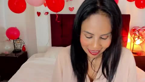 Anthonelaa   online show from 02/26/26, 10:20
