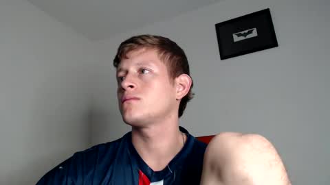 Snapshot of anthonnymorrison chatting on 01/13/25, 07:11 leon online show from 01/13/25, 07:11