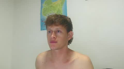 Snapshot of anthonnymorrison chatting on 03/02/25, 05:01 leon online show from 03/02/25, 05:01