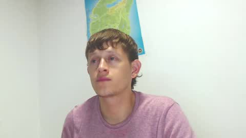 Snapshot of anthonnymorrison chatting on 03/05/25, 09:27 leon online show from 03/05/25, 09:27