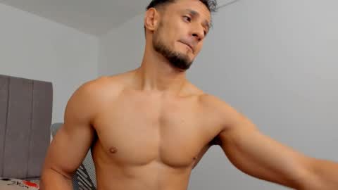 Adonys Creeb online show from 11/30/25, 05:11