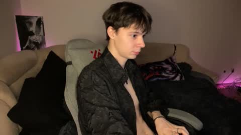 Snapshot of anthonycutie chatting on 01/16/26, 04:38 Anthony online show from 01/16/26, 04:38