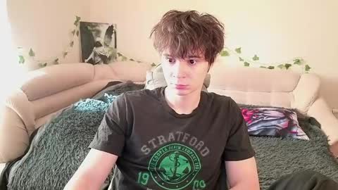 Snapshot of anthonycutie chatting on 03/22/26, 07:45 Anthony online show from 03/22/26, 07:45