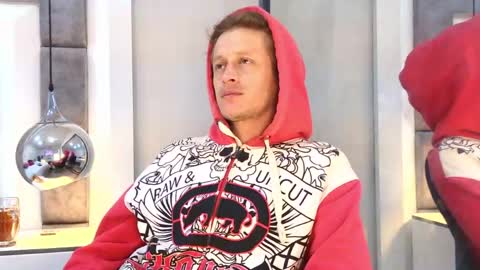 Snapshot of anthonystone_ chatting on 06/02/26, 08:00 Anthonny online show from 06/02/26, 08:00
