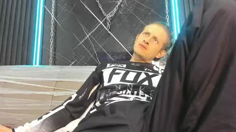 Snapshot of anthonystone_ chatting on 06/08/26, 01:28 Anthonny online show from 06/08/26, 01:28