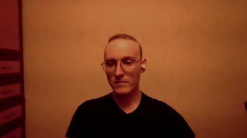 Snapshot of anthonythorn chatting on 03/07/25, 06:43 anthonythorn online show from 03/07/25, 06:43