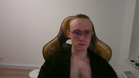 Snapshot of anthonythorn chatting on 11/01/25, 08:55 anthonythorn online show from 11/01/25, 08:55