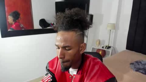       online show from 10/25/25, 12:29