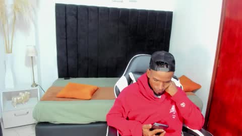       online show from 11/09/25, 11:58