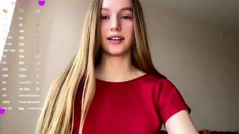 Snapshot of antionettepulgarin chatting on 04/27/26, 03:32 Viktoria online show from 04/27/26, 03:32