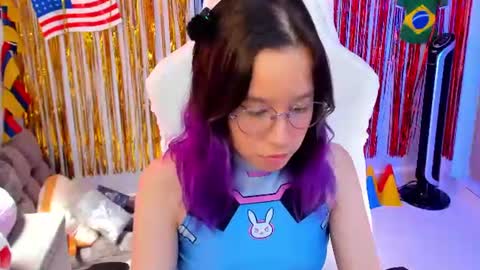 Snapshot of anto_sweet18 chatting on 07/17/26, 06:13 My birthday is on december 2nd surprise me with a gift from my amazonlist online show from 07/17/26, 06:13