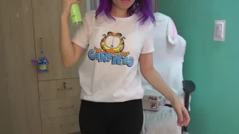 Snapshot of anto_sweet18 chatting on 07/28/26, 02:13 My birthday is on december 2nd surprise me with a gift from my amazonlist online show from 07/28/26, 02:13