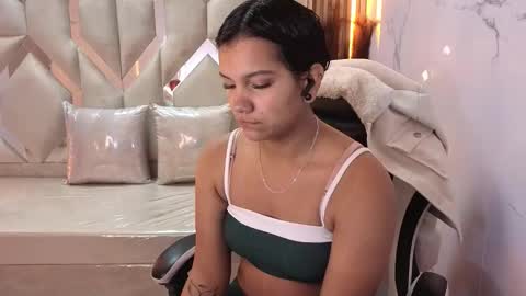 Antonela online show from 12/02/25, 12:54