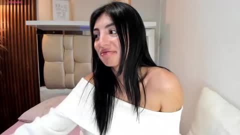 Antonella online show from 12/13/24, 12:42