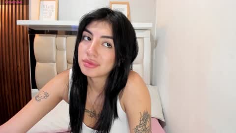 Antonella online show from 12/18/24, 11:51
