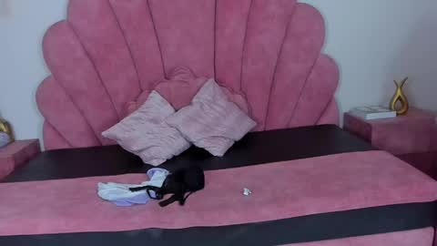 antonella_foxxxx online show from 06/04/26, 02:45