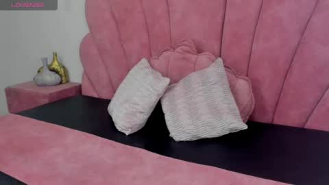 antonella_foxxxx online show from 06/07/26, 12:20