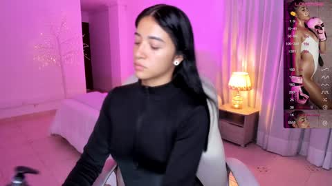  Antonella Grayy  online show from 12/28/24, 11:09