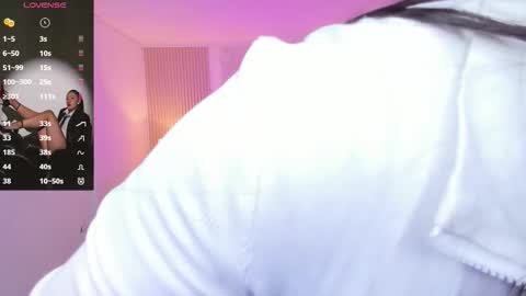 Snapshot of antonella_grayy chatting on 11/13/25, 10:58 Antonella Grayy online show from 11/13/25, 10:58