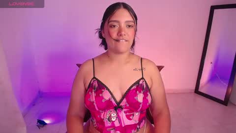 Antonella online show from 10/28/25, 12:14