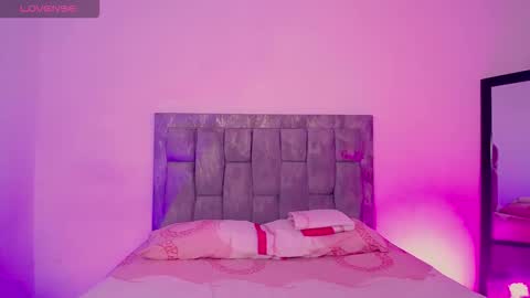 Snapshot of antonella_hot_x chatting on 02/11/26, 12:15 Antonella online show from 02/11/26, 12:15