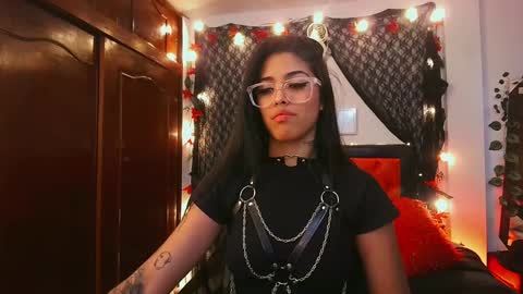 Antonella online show from 12/28/24, 12:56