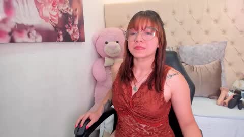 Snapshot of antonella_moon7 chatting on 02/24/26, 03:59 Antonella Moon 7 online show from 02/24/26, 03:59