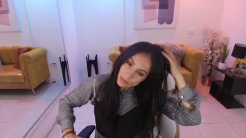 Snapshot of antonella_rivers chatting on 05/11/26, 12:55 Antonella. online show from 05/11/26, 12:55