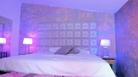 Antonella Rossi online show from 11/13/25, 07:46