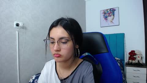 Antonella online show from 12/12/24, 01:10