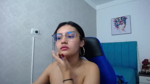Antonella online show from 12/18/24, 06:46