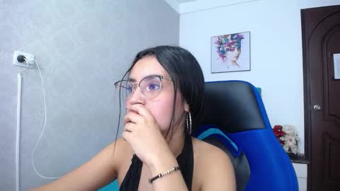 Antonella online show from 12/21/24, 03:53