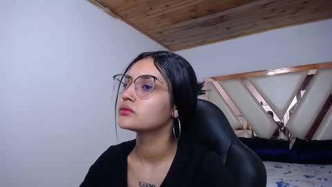 Antonella online show from 12/22/24, 12:16