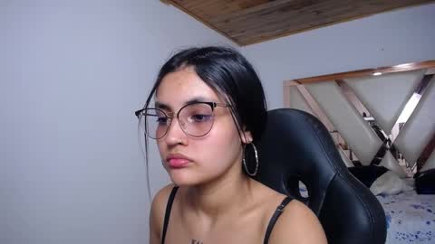 Antonella online show from 12/23/24, 09:40