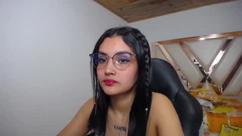 Antonella online show from 12/29/24, 03:57