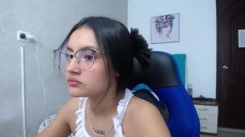 Antonella online show from 01/17/25, 03:22