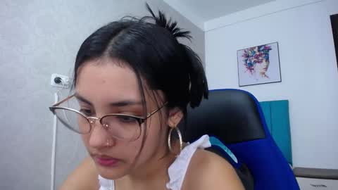 Antonella online show from 02/27/25, 12:23
