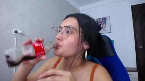 Antonella online show from 03/04/25, 06:50