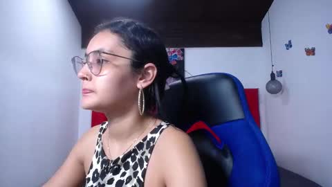 Antonella online show from 09/09/25, 01:21