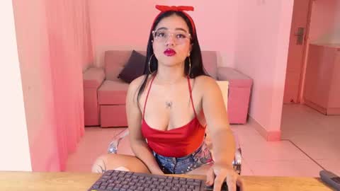 Antonella online show from 07/04/26, 12:06