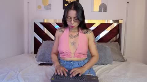 antonellaconelly online show from 09/08/25, 08:19