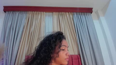 AntonellaHall  online show from 02/10/25, 02:59