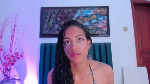 AntonellaHall  online show from 02/18/25, 12:17