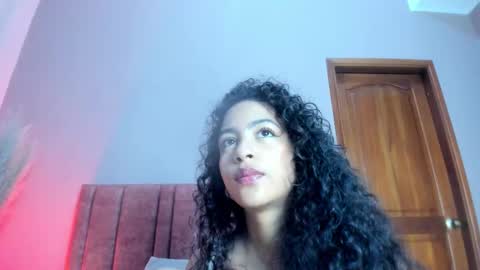 Snapshot of antonellahall_ chatting on 02/07/26, 12:31 AntonellaHall online show from 02/07/26, 12:31
