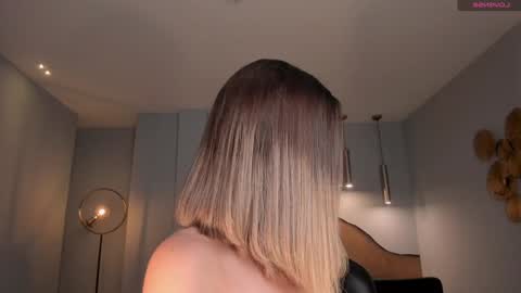 Antonella Hans online show from 01/09/25, 11:47