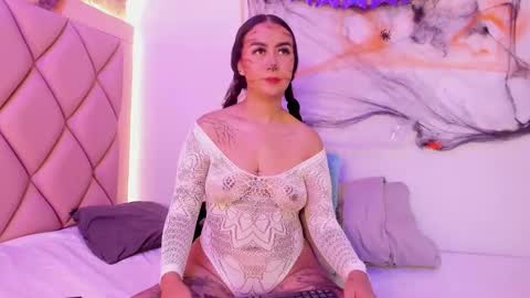 Snapshot of antonellaqueeen chatting on 10/30/25, 11:22 ANTONELLE  online show from 10/30/25, 11:22