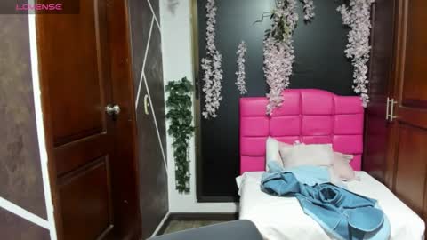 A N T O N E L L A online show from 10/21/25, 11:55