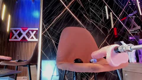 Snapshot of antonellarussel chatting on 12/25/24, 04:00 Antonella Russel online show from 12/25/24, 04:00