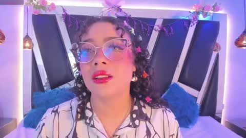 A N T O N E L L E  online show from 06/21/26, 08:39
