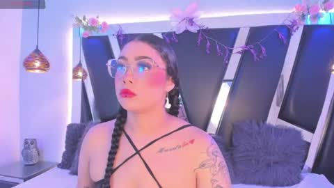 A N T O N E L L E  online show from 07/01/26, 12:18